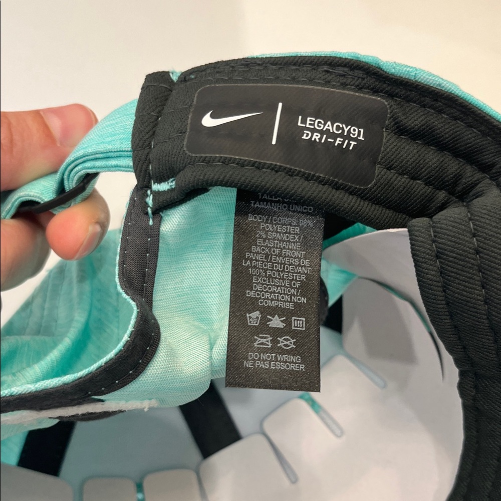 Nike Aqua Cap with White Swoosh - Picture 4 of 4